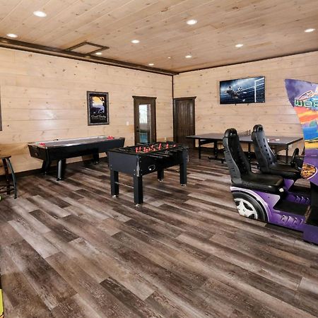 Villa Swim And Gym Mansion à Pigeon Forge Extérieur photo