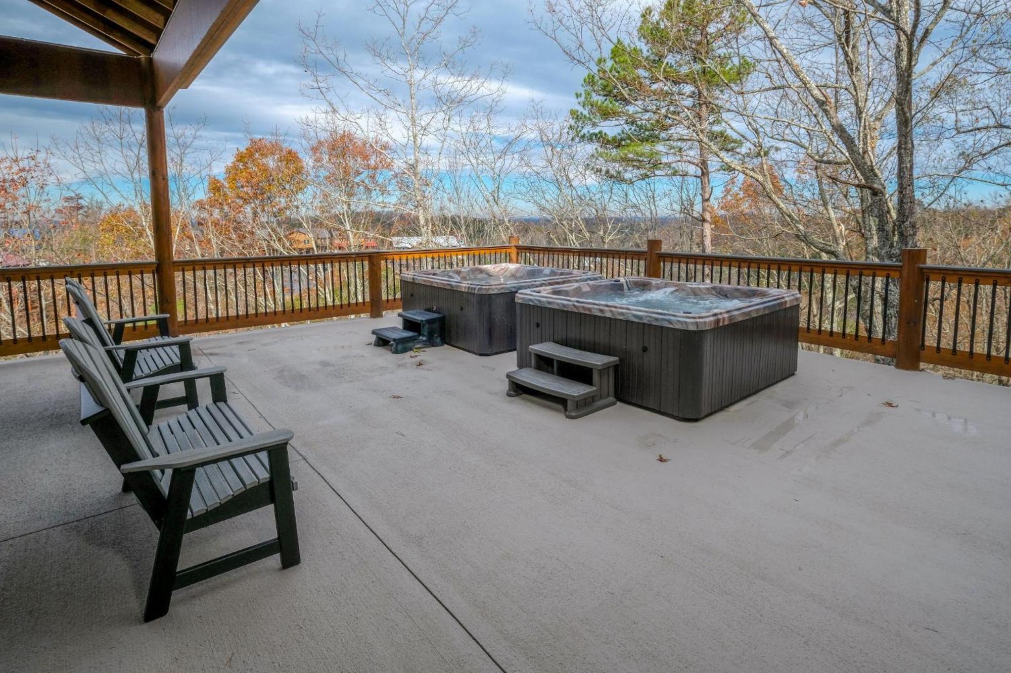 Villa Swim And Gym Mansion à Pigeon Forge Extérieur photo