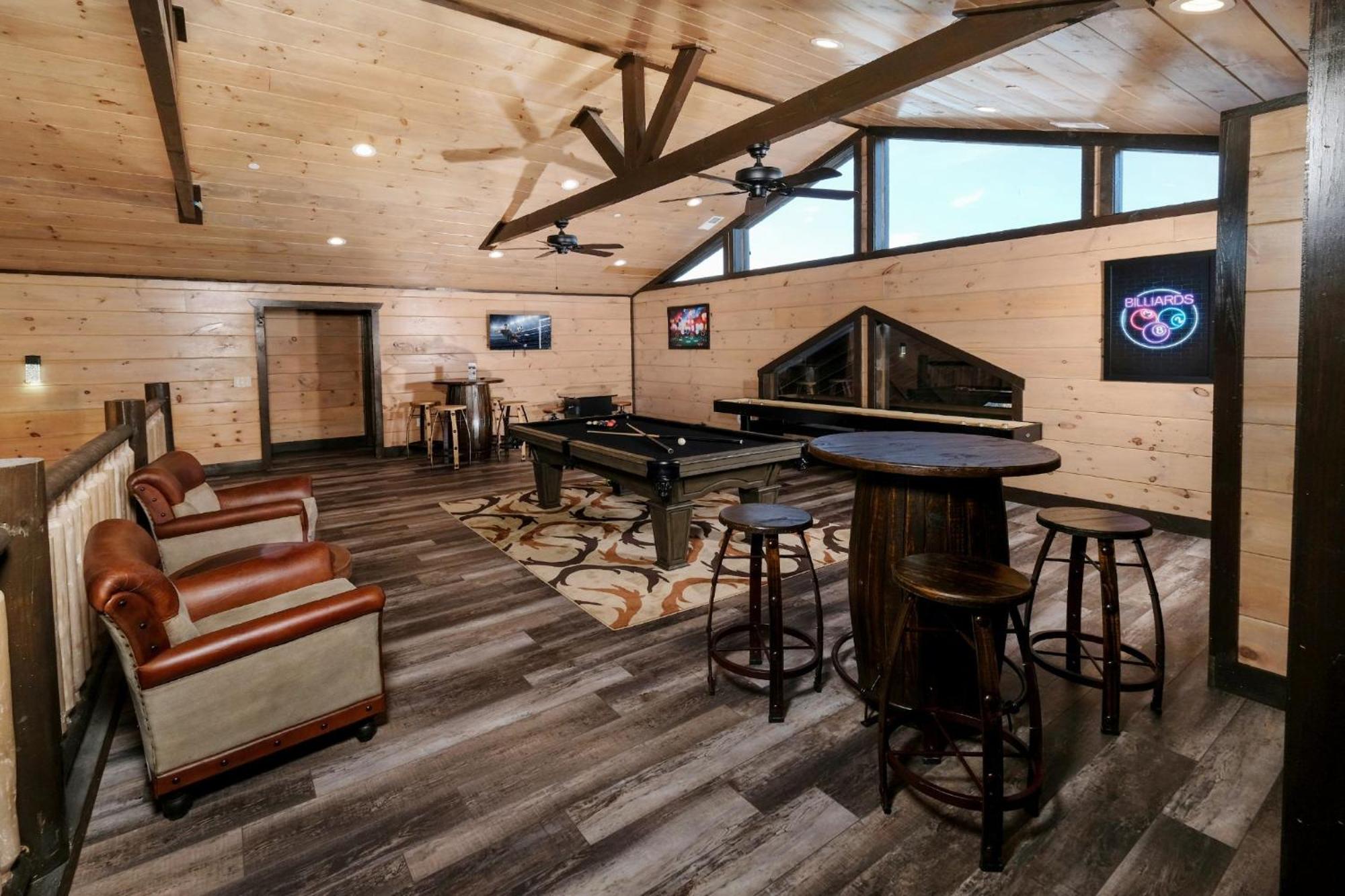 Villa Swim And Gym Mansion à Pigeon Forge Extérieur photo