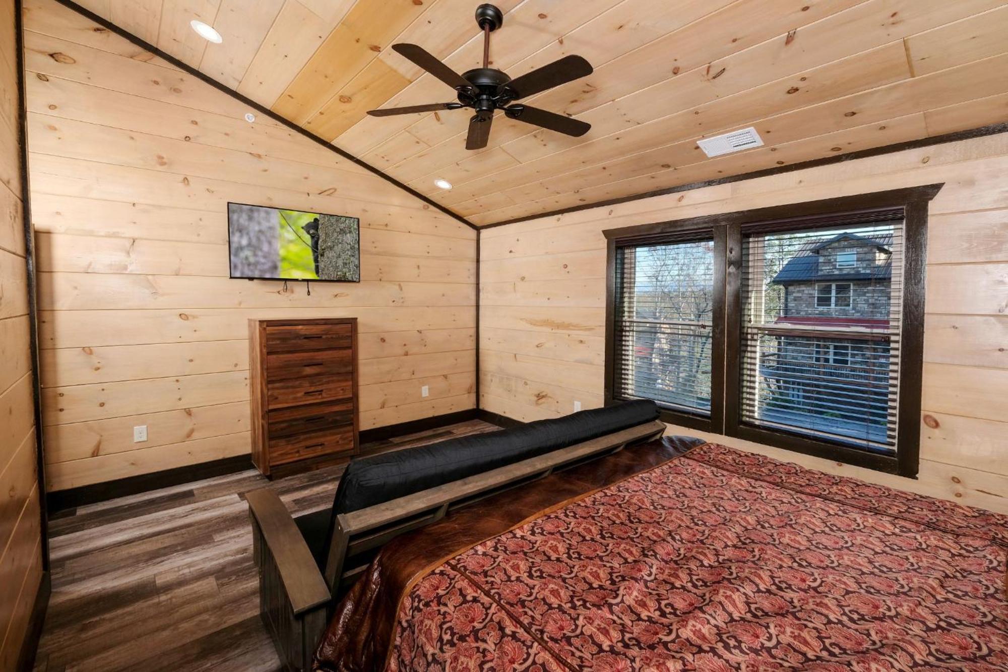 Villa Swim And Gym Mansion à Pigeon Forge Extérieur photo